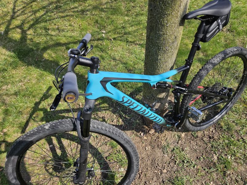 Specialized Epic Comp Carbon 29 (L) – NOVÝ BRAIN – SERVISKA