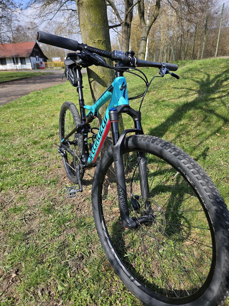 Specialized Epic Comp Carbon 29 (L) – NOVÝ BRAIN – SERVISKA