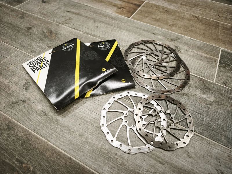 brzdy Magura MT7