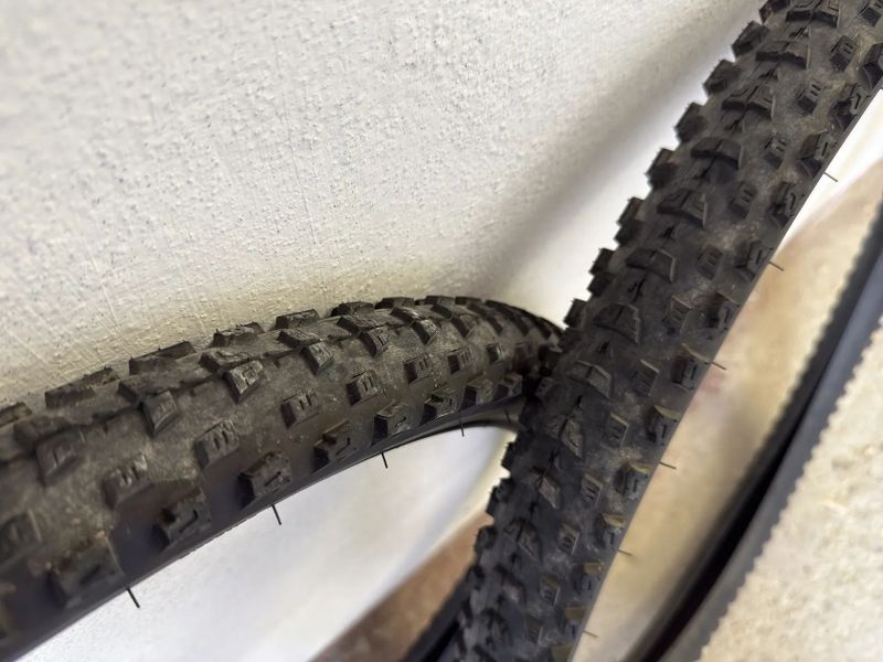 Pláště Kenda 27,5 x 2,25