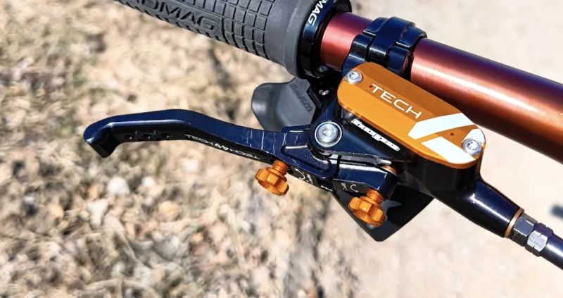 Brzdy Hope Tech 4 E4 limitovaná edice Yarroline Edition