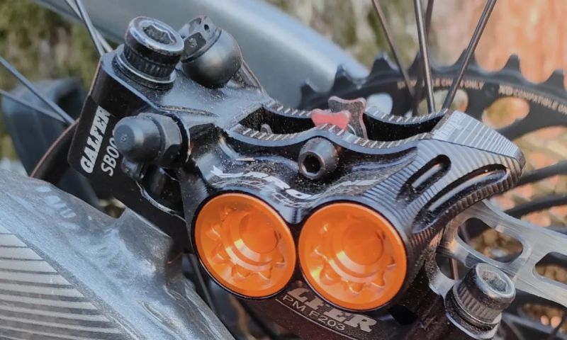 Brzdy Hope Tech 4 E4 limitovaná edice Yarroline Edition