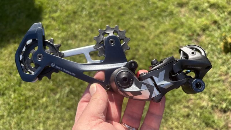 Přehazovačka X01 Eagle + Páčka GX Single click