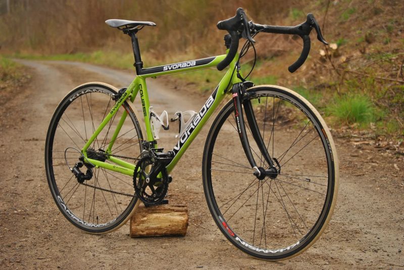 Silniční kolo Svorada Course