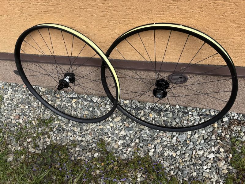 Zapletená kola ZTR Arch MK4 