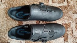 Silniční tretry Shimano RC3