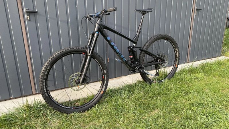 Horské kolo Trek Slash 8 NX