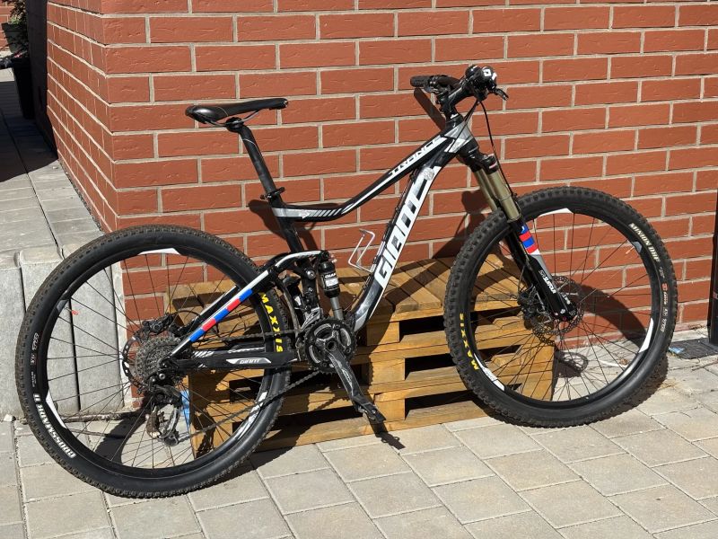 Giant Trance 27.5 (M) 