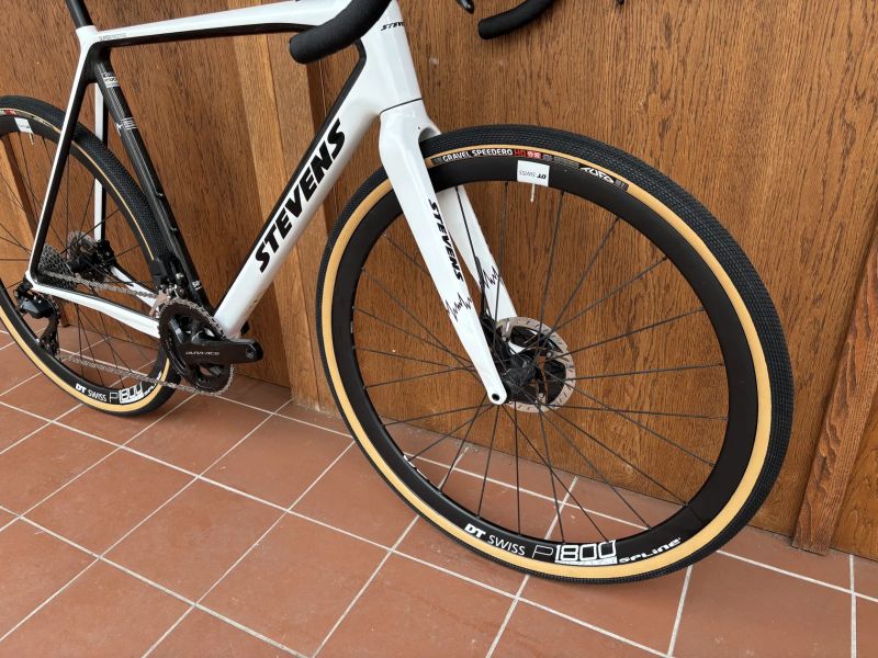 Stevens SUPERPRESTIGE NEW DISC - vel. 58 cm - 2 x 12 elektrika - DT SWISS