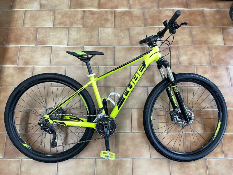 27.5" horské kolo Cube Attention SL rám S 16"