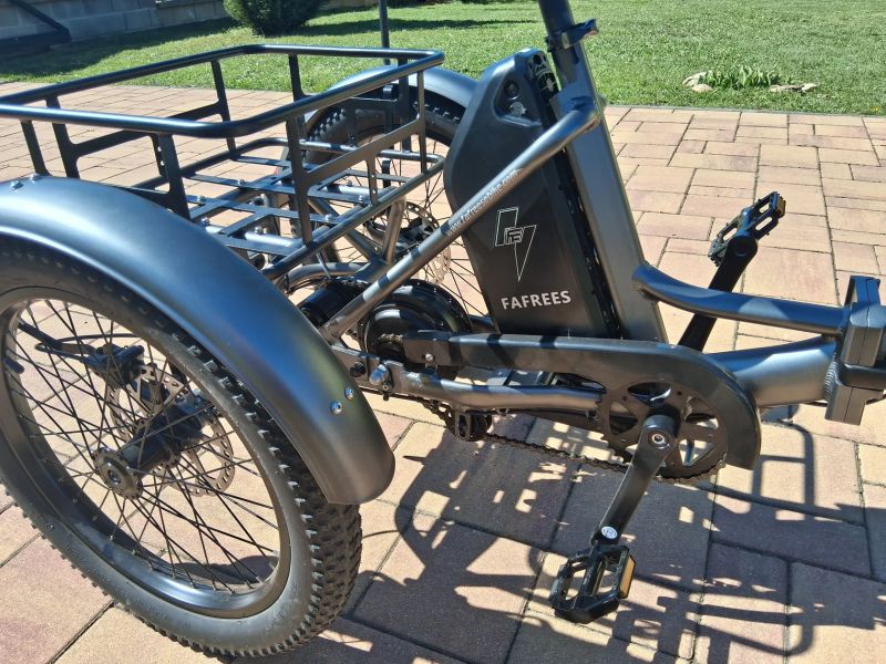 Elegantní tříkolka pro město i venkov