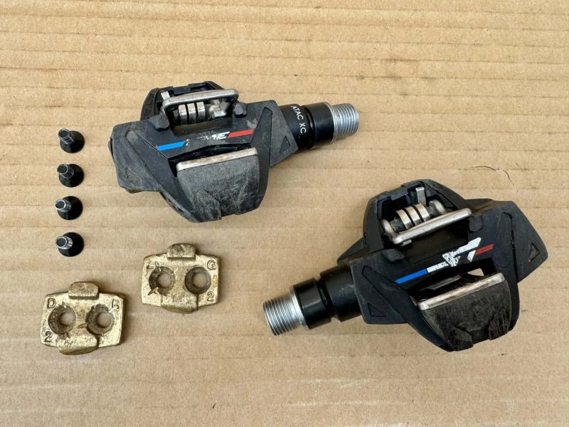 Pedály TIME ATAC XC 6 + zarážky