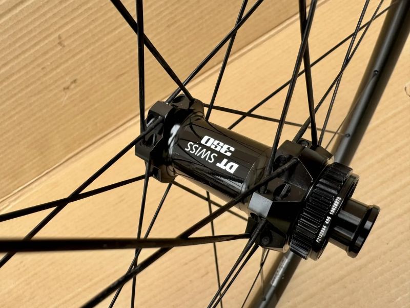 Kola ROVAL ALPINIST CL 35mm plášťová - 1360 g