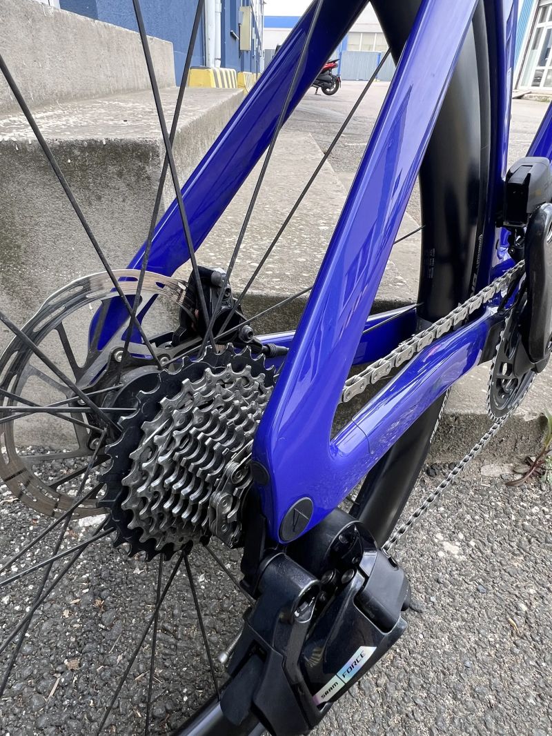 Canyon AEROAD CF SLX