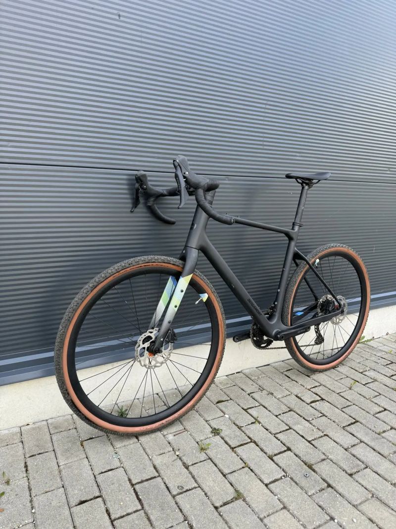 Gravel Bergamont Grandurance Expert velkost L Carbon