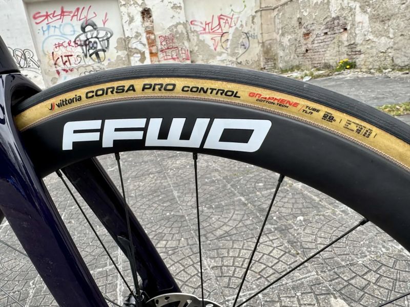 GIANT PROPEL Advanced Pro 0 Di2 + FFWD TYRO V3 - vel. XL