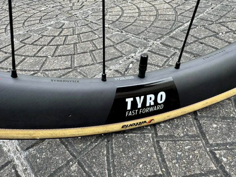 GIANT PROPEL Advanced Pro 0 Di2 + FFWD TYRO V3 - vel. XL