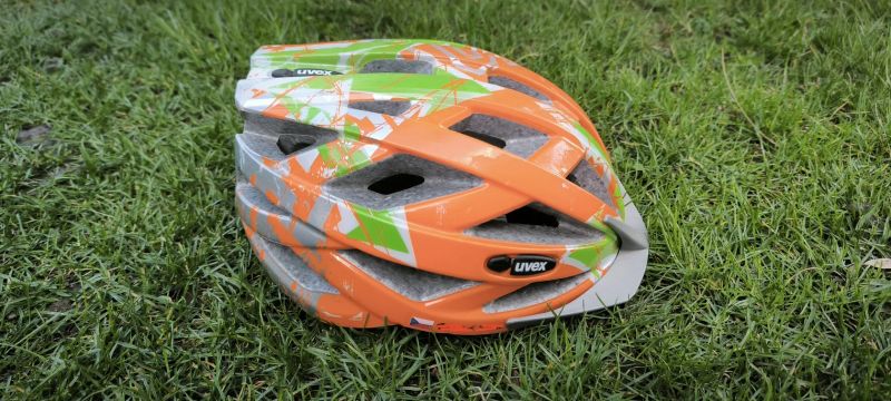 Uvex junior přilba 