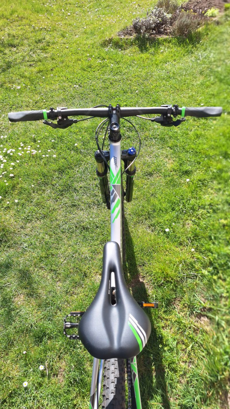 Specialized Jett Comp