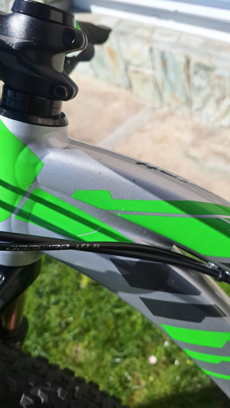 Specialized Jett Comp