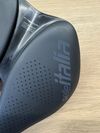 sedlo - Selle Italia Novus Evo Boost Superflow manganové - černé 233g