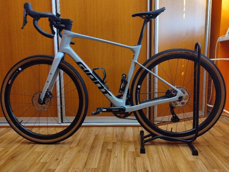 Giant Revolt Advanced 0