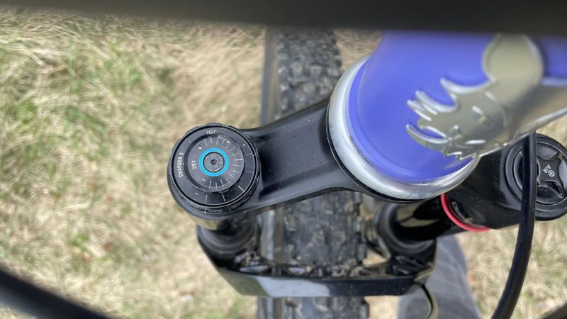 Jeronimo Txabardo + karbonová kola + Pike Ultimate + OneUp