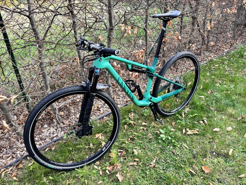 Canyon Lux World Cup CF 6