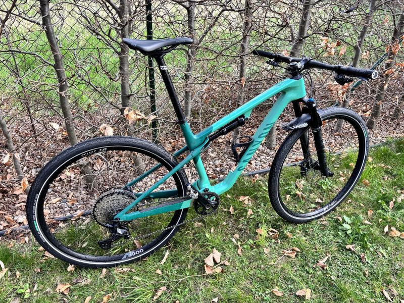 Canyon Lux World Cup CF 6