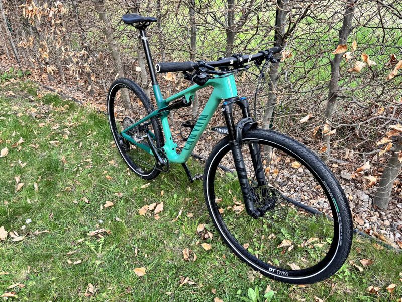 Canyon Lux World Cup CF 6