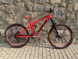 ENDURO | TREK REMEDY | TOP