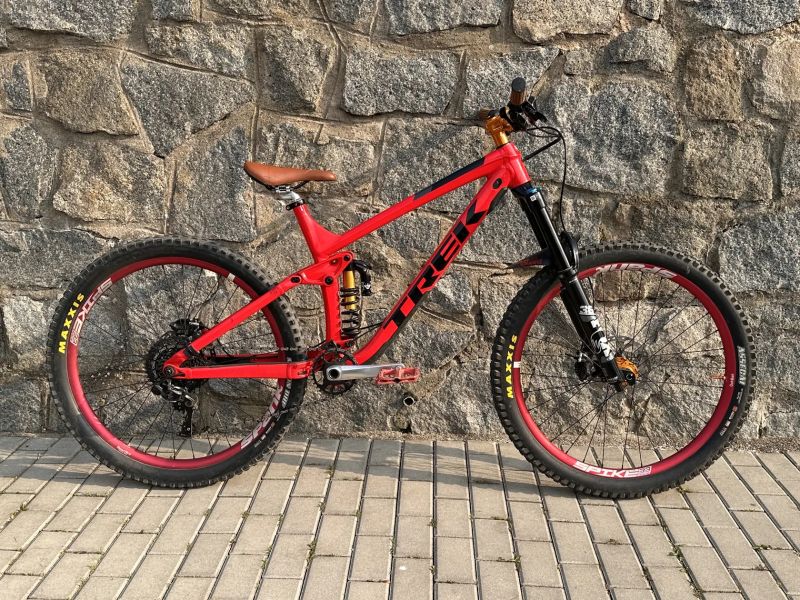 ENDURO | TREK REMEDY | TOP