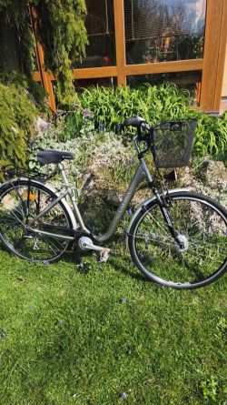 Prodám málo jeté městské kolo CARMEN velikosti S