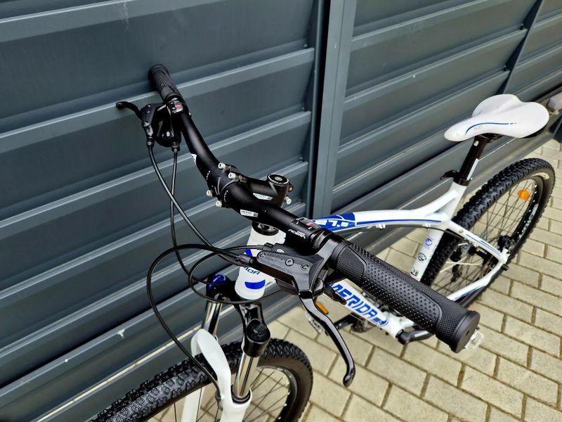 (74)Dámské hliníkové kolo Merida 27,5"