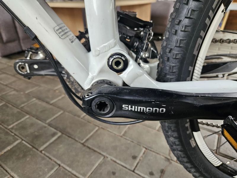 Celoodpružené horské kolo Scott Spark