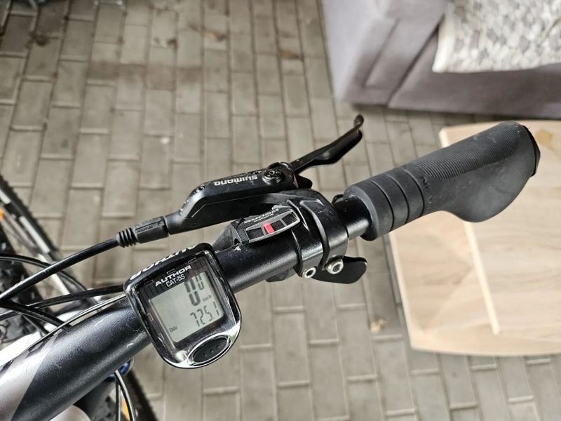 Celoodpružené horské kolo Scott Spark