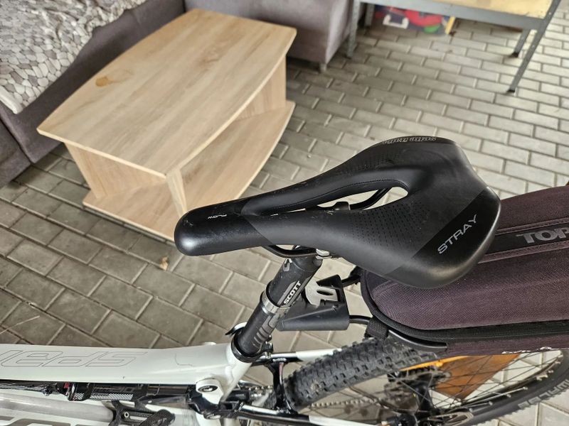 Celoodpružené horské kolo Scott Spark