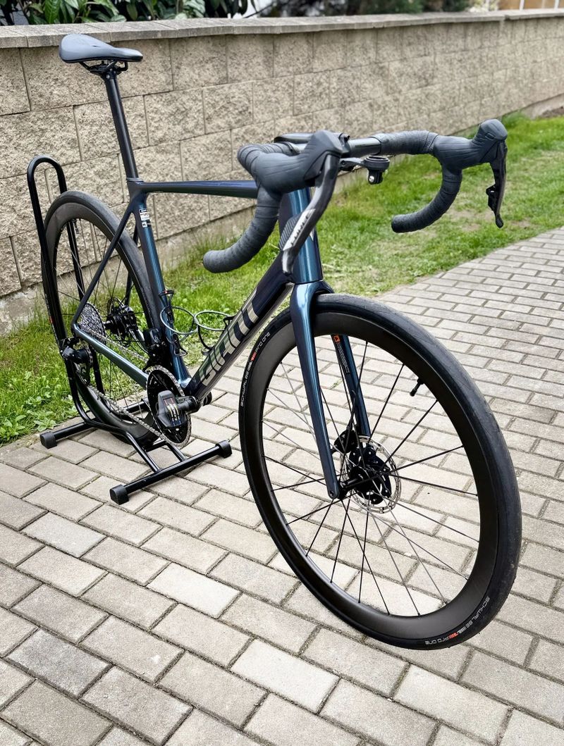 Giant TCR Advanced PRO 0 AXS, wattmetr, vel. M/L, 50km