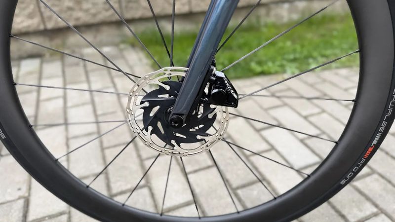 Giant TCR Advanced PRO 0 AXS, wattmetr, vel. M/L, 50km