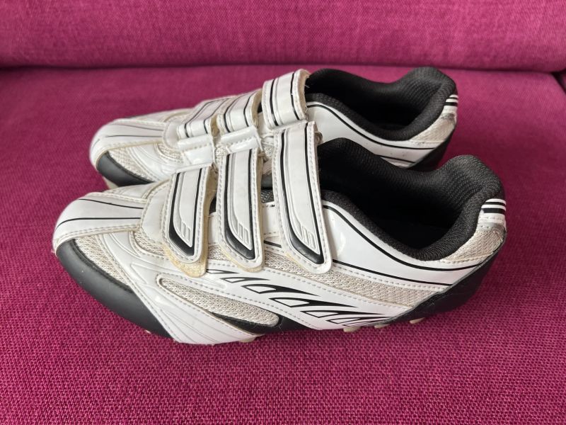 Cyklistické MTB tretry ( 37 ) PC: 1.495kč