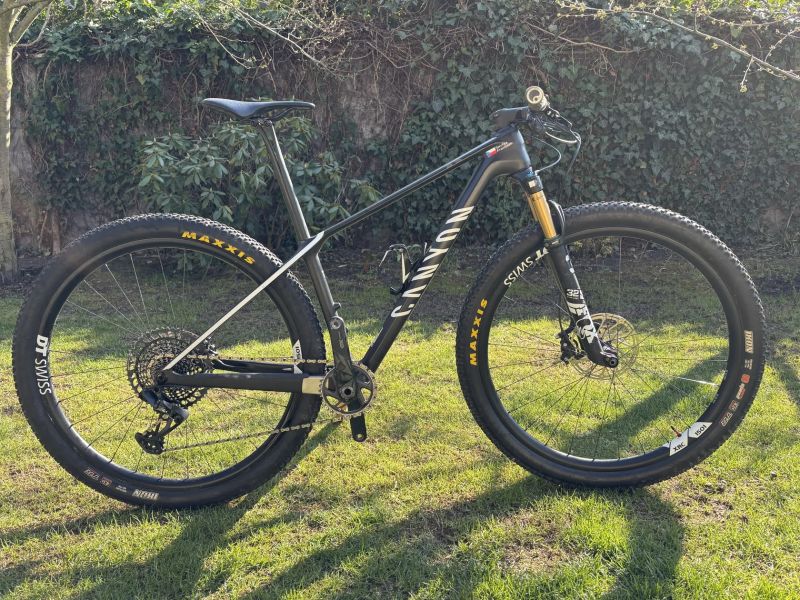 Canyon Exceed CF SLX