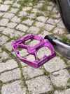 PRODÁM pedály Crankbrothers Stamp 7 – fialové, velikost Large