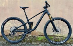 CUBE Stereo ONE44 C:62 Race 29 blackline 2026 M 200km najeto