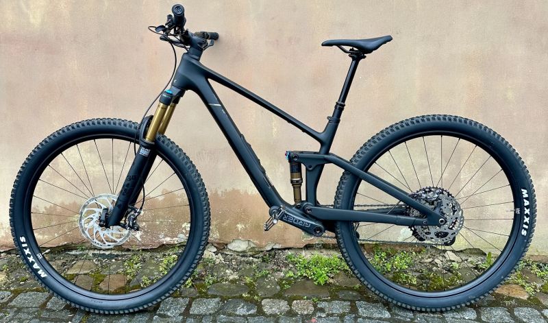 CUBE Stereo ONE44 C:62 Race 29 blackline 2026 M 200km najeto