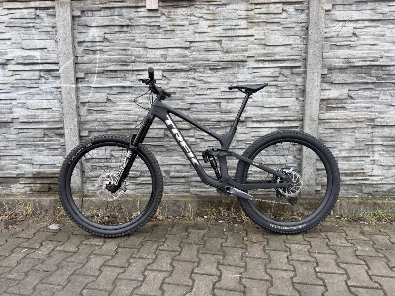 Trek Trek Slash 9.8 Carbon gen 5, vel. L, Mnoho nepoužitých dílů.
