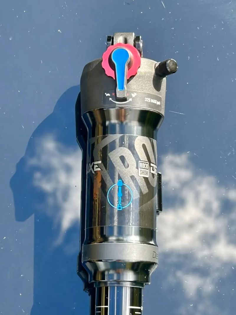 TLUMIČ Rock Shox Deluxe Select + 230/60