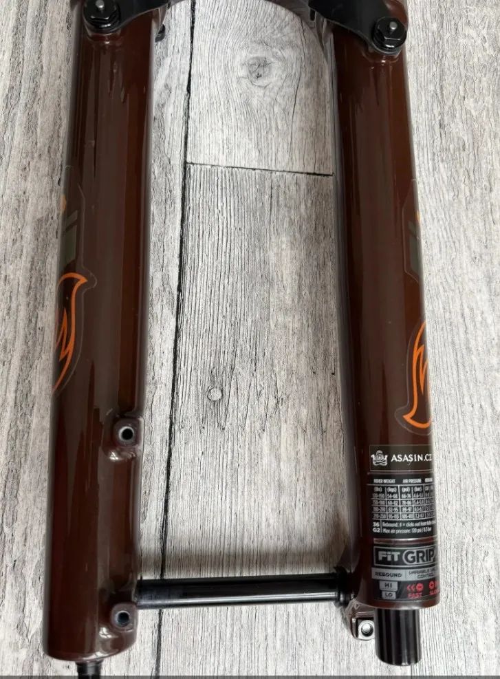 Vidlice Fox 36 Factory Grip2 - limitovaná edice barva Rootbeer (hnědá metalíza)