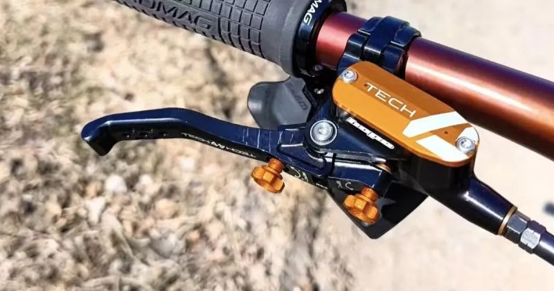 Brzdy Hope Tech4 E4 limitovaná edice Yarroline Edition