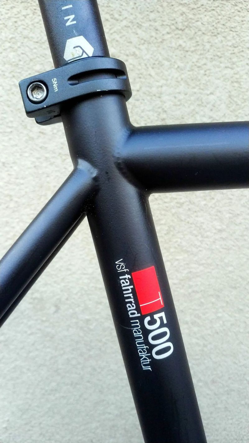 VSF fahrradmanufaktur T500 rok 2021, špičkové městské kolo