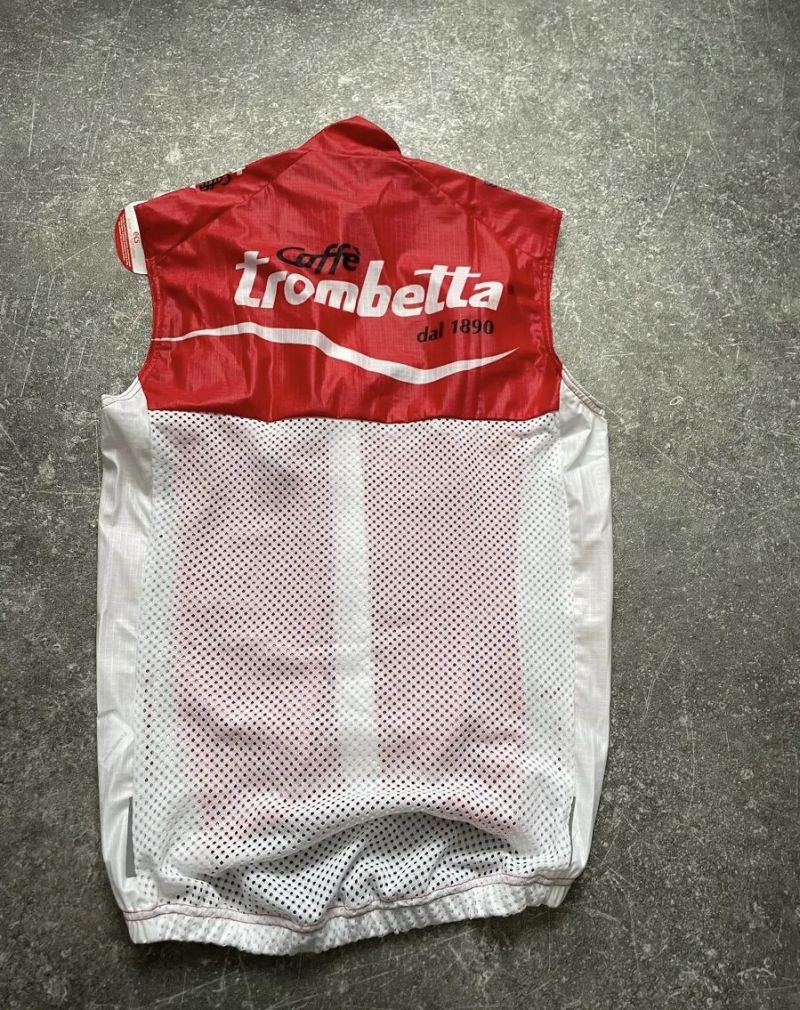 Kalas vesta Trombetta